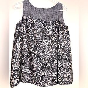 The loft sleeveless top size xs